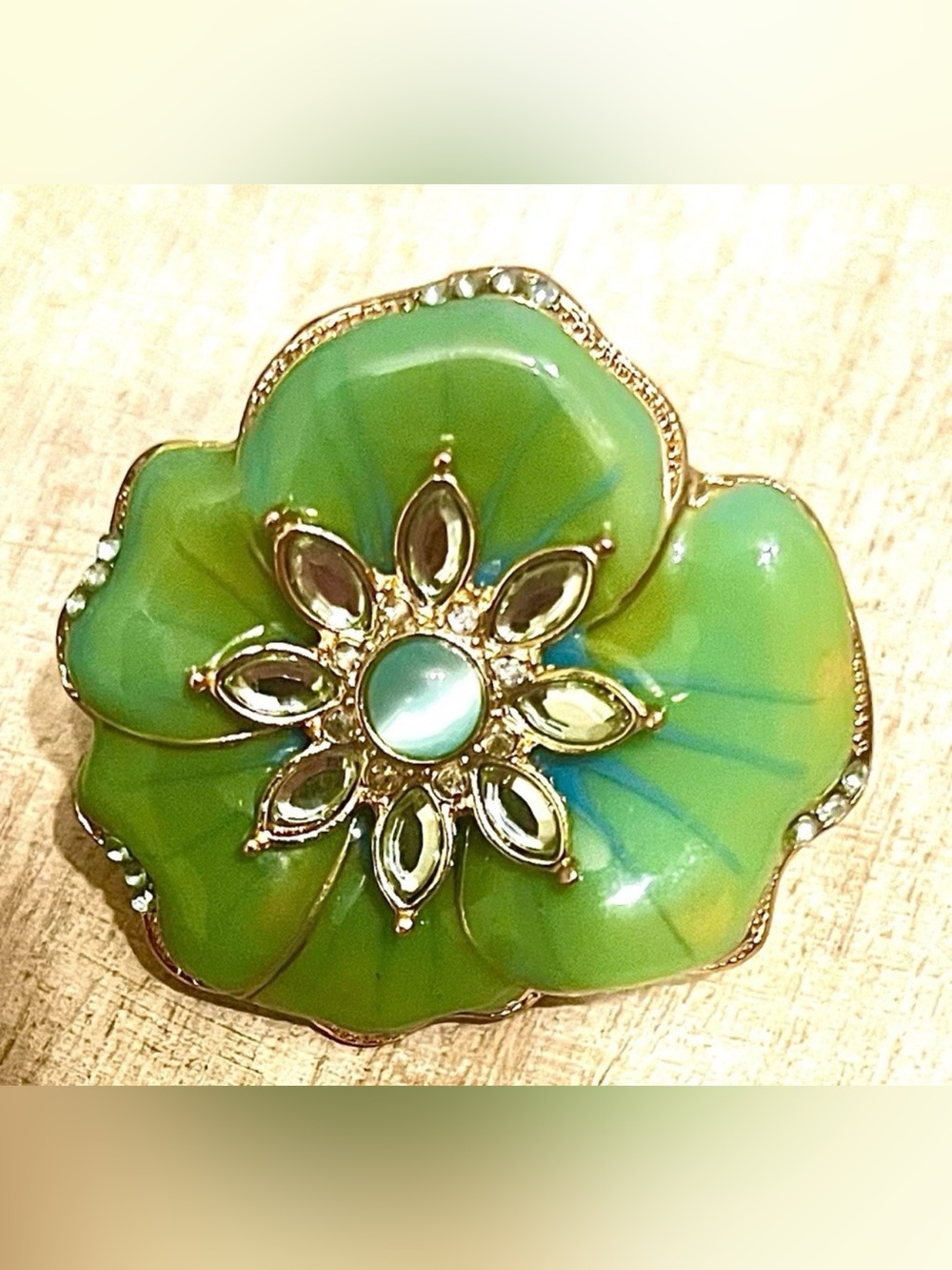 VTG Kenneth Jay Lane KJL Signed 2” Green Enamel Flower Statement Ring UV Glow